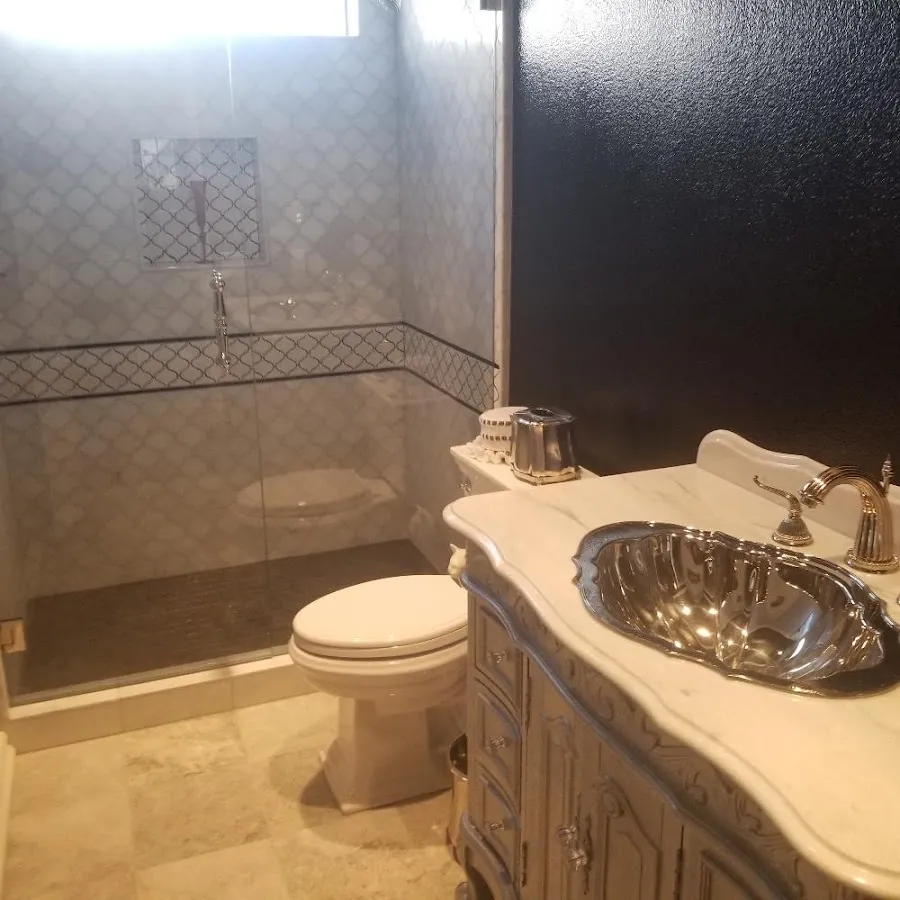 Professional plumbing work and bathroom remodeling in Lindale